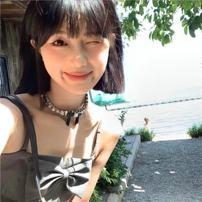 Hold不住的梦娜